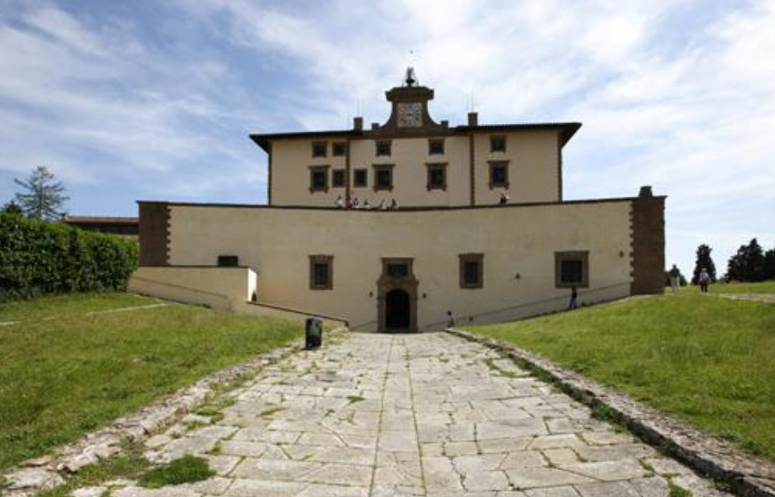 Rocca di Belvedere, Italy